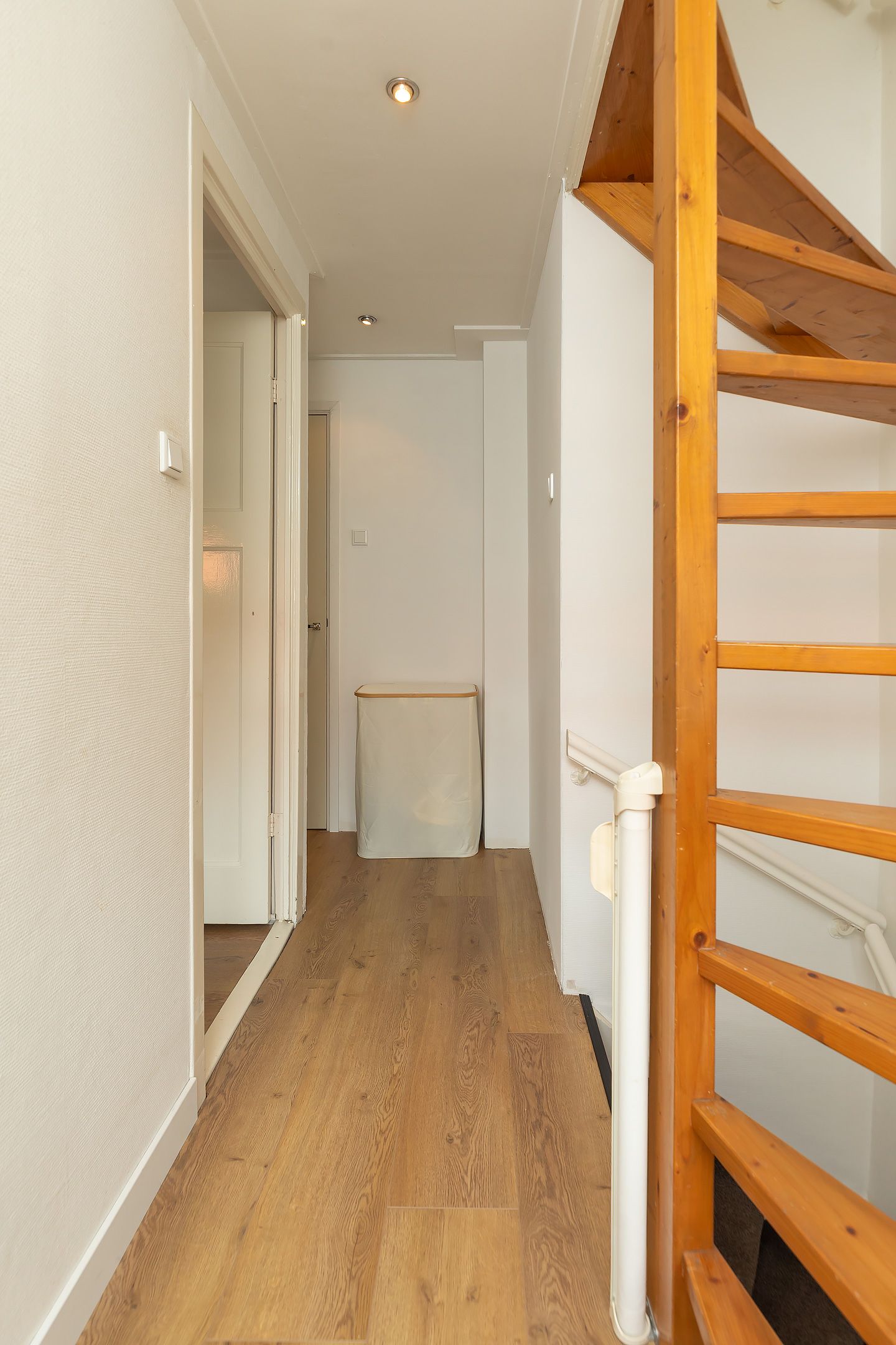 Foto 21 van Leeuwerikstraat 48