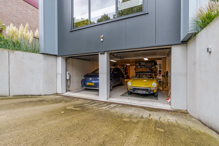 Photo 68 of Vlierweg 73