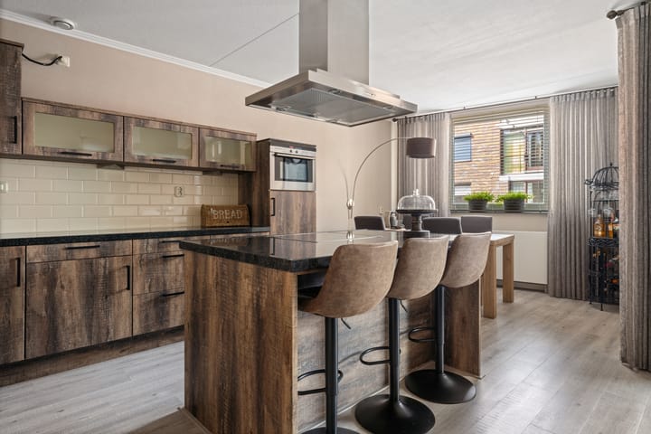 Foto 10 van Ridderstraat 8