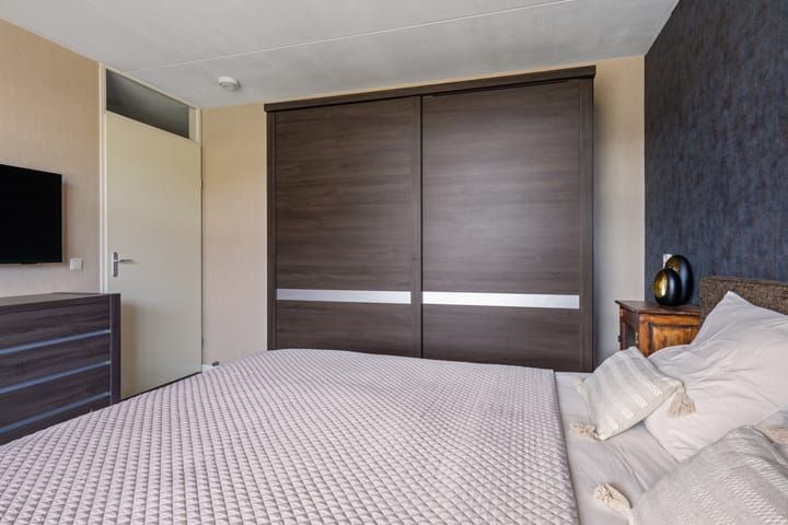 Foto 24 van Ridderstraat 8