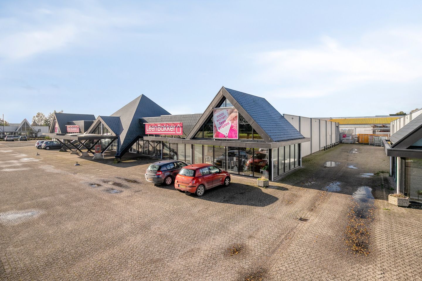 Bekijk foto 2 van Witte Paal 233-235