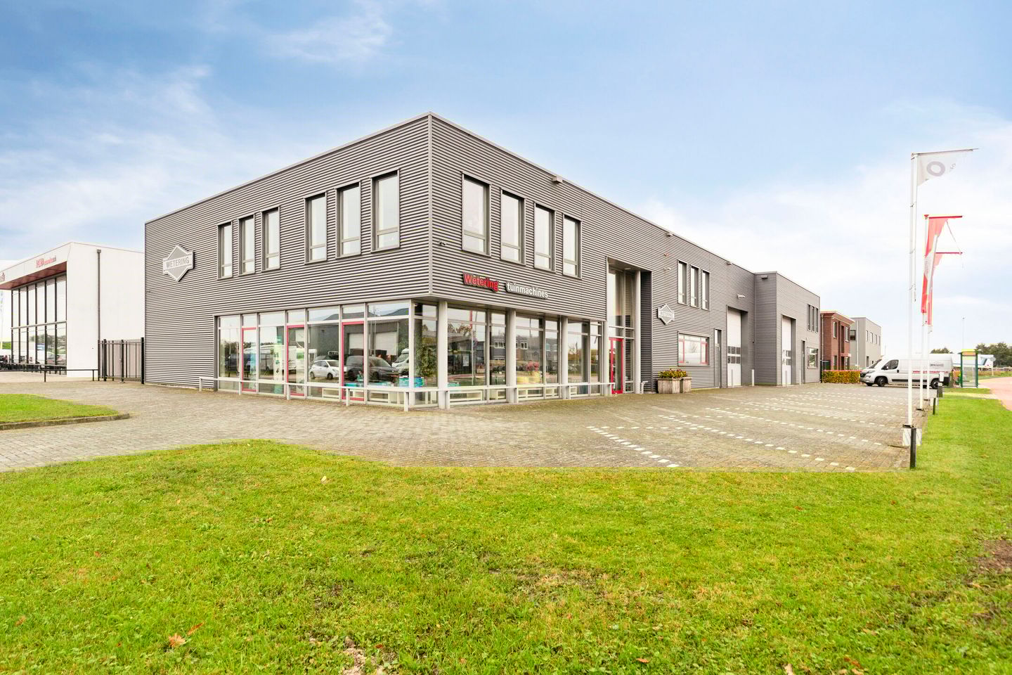 View photo 1 of Rondweg 34