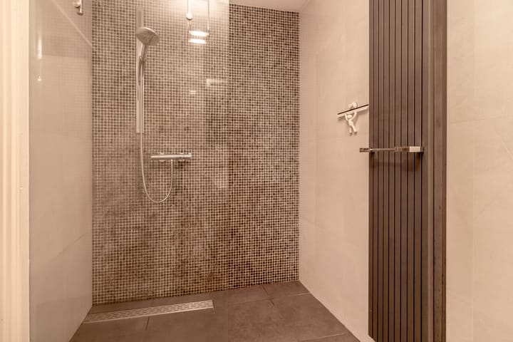 Photo 20 of Ambrosiuslaan 71