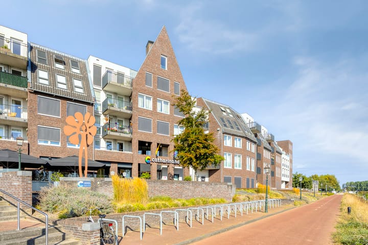 Photo 6 of Koninginnedijk 214