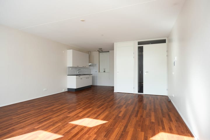 Photo 15 of Koninginnedijk 214