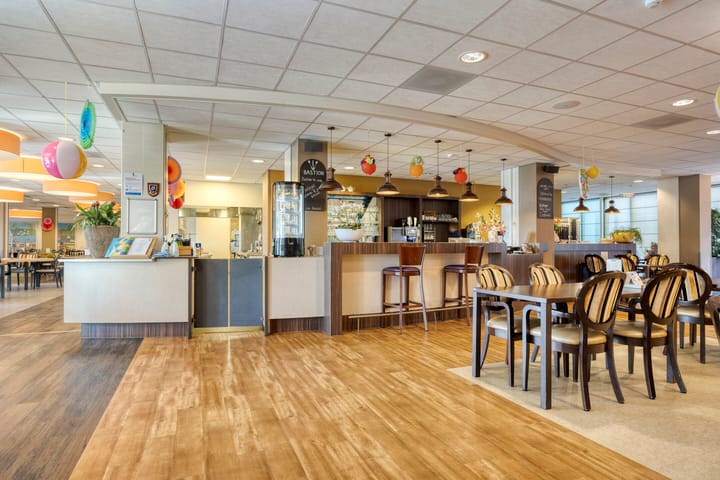 Photo 28 of Koninginnedijk 214