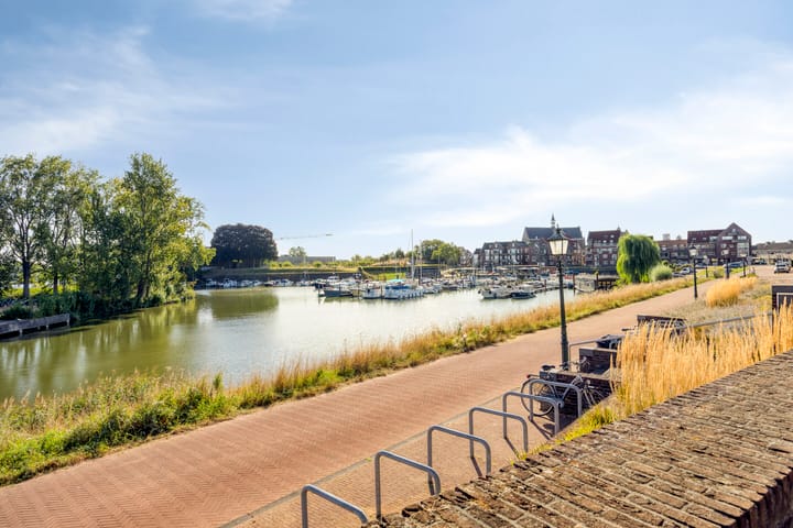 Photo 30 of Koninginnedijk 214