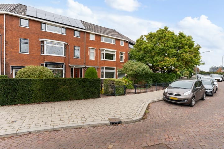 Photo 41 of Hugo de Grootlaan 1-A