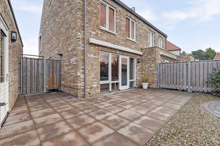 Foto 28 van Korenbloemdreef 35