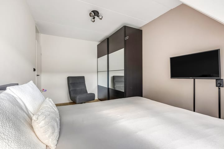 Foto 15 van Avercampstraat 4