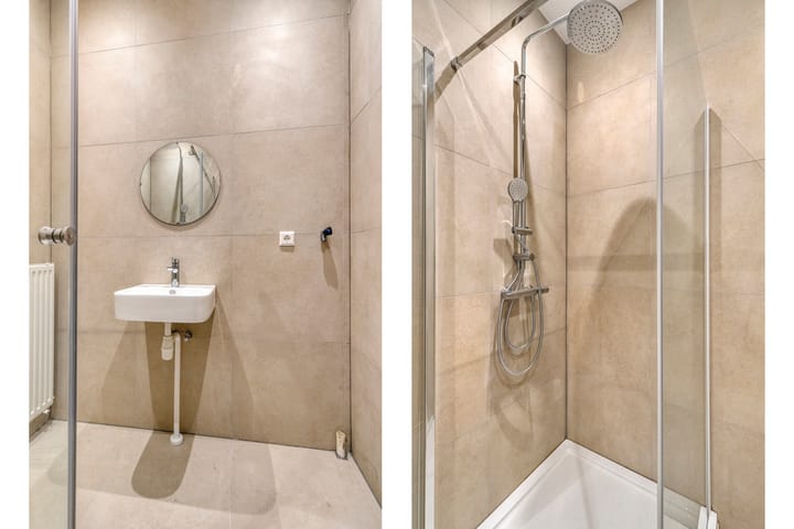 Photo 17 of Hazerswoudestraat 326