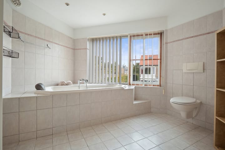 Foto 25 van Felix Timmermansstraat 16