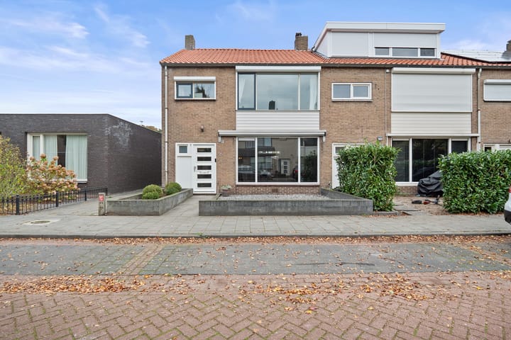 Foto 44 van Felix Timmermansstraat 16