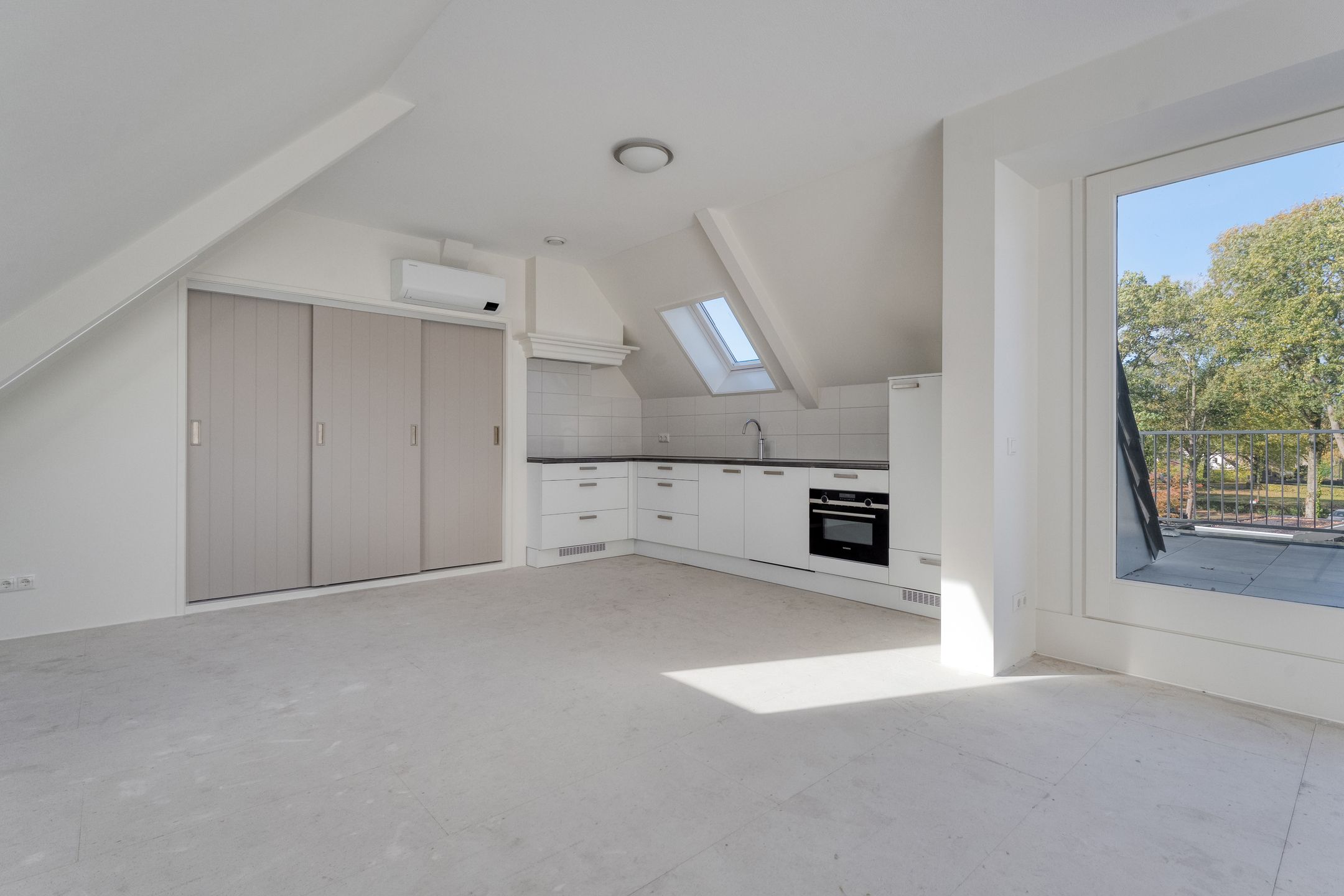 Photo 3 of Brink 33-I