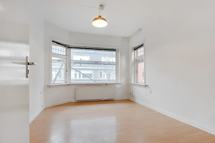 Foto 4 van Van Koetsveldstraat 111