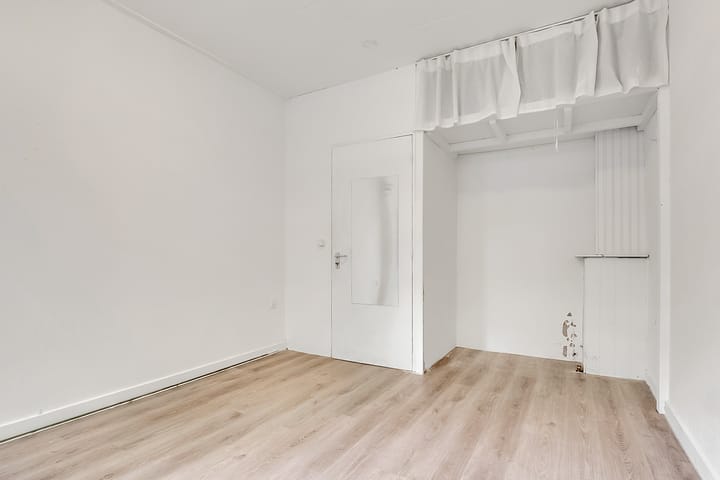 Foto 8 van Van Koetsveldstraat 111