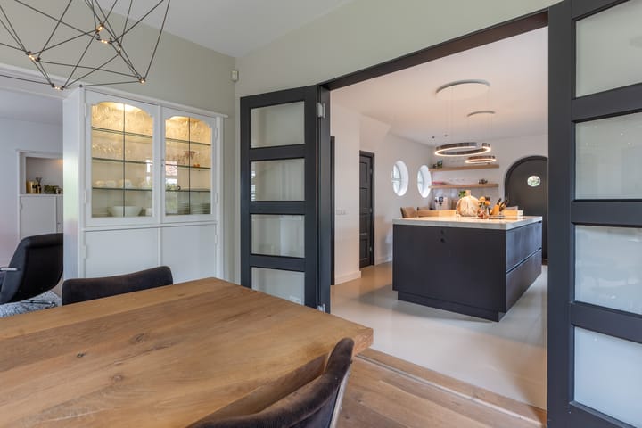 Foto 15 van Graaf Wichmanlaan 44