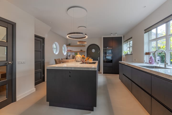 Foto 16 van Graaf Wichmanlaan 44