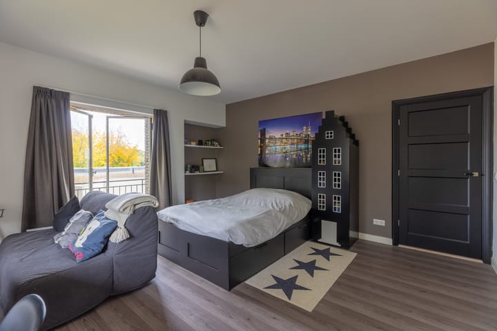 Foto 25 van Graaf Wichmanlaan 44