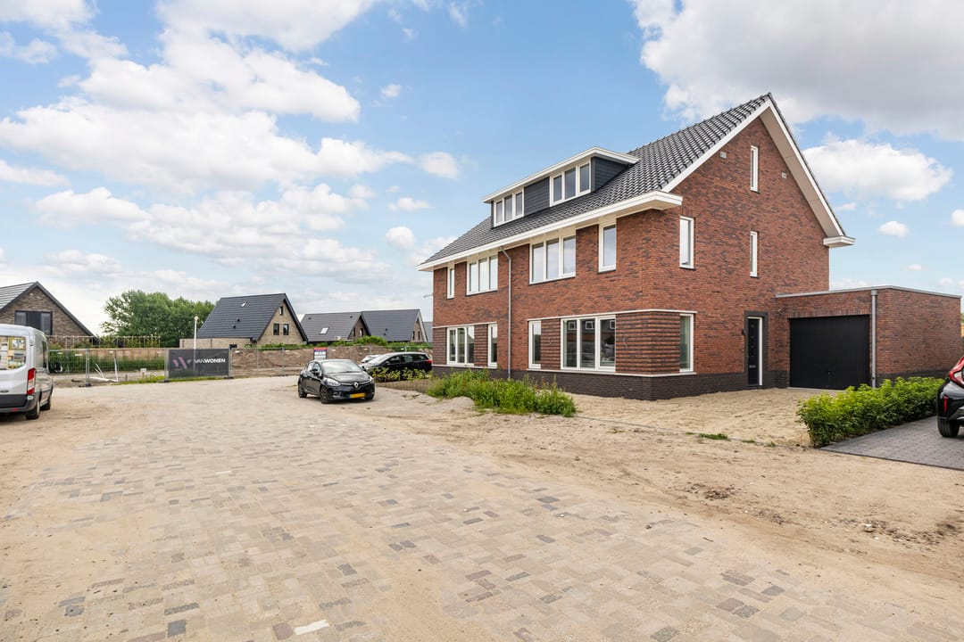 Photo 32 of Truus van Kuijkwarande 14