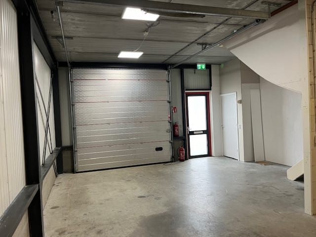 Bekijk foto 5 van Lieskes Wengs 8-c