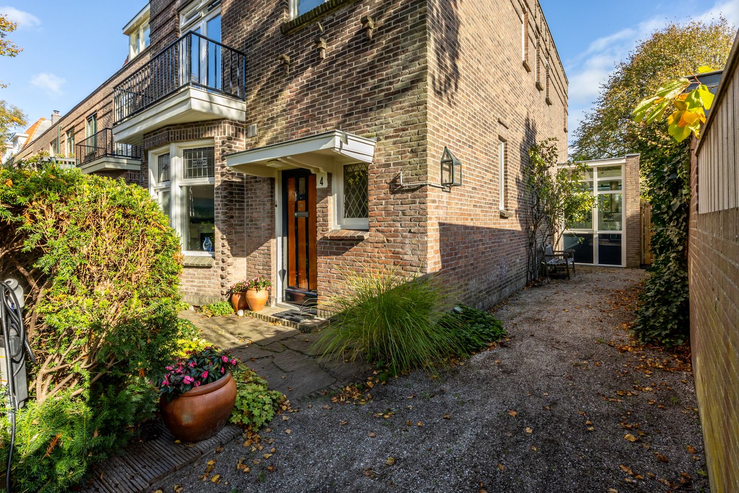 Photo 4 of Schouwbroekerstraat 4