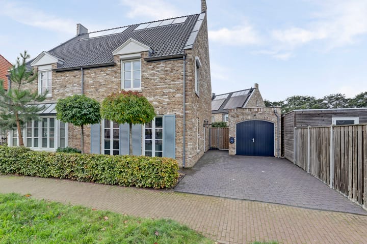 Foto 1 van Korenbloemdreef 35