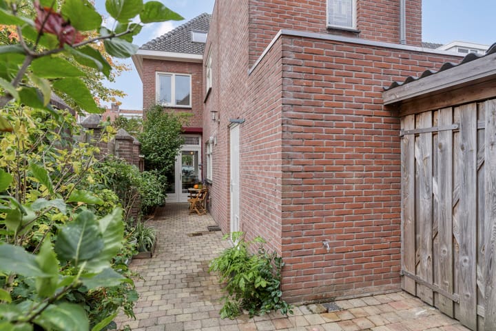 Foto 43 van Leenherenstraat 40