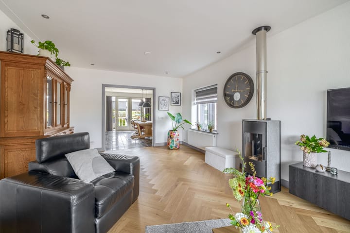 Foto 6 van Raasdorperweg 40