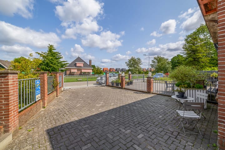 Foto 36 van Raasdorperweg 40