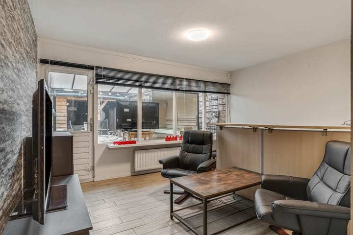 Foto 3 van Nettelhorst 5