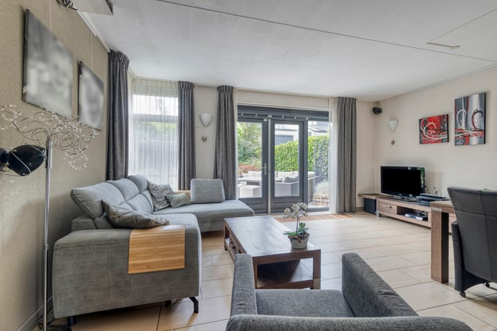 Photo 7 of Mangoberg 1