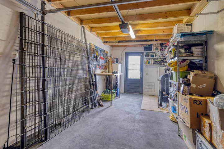 Photo 41 of Mangoberg 1