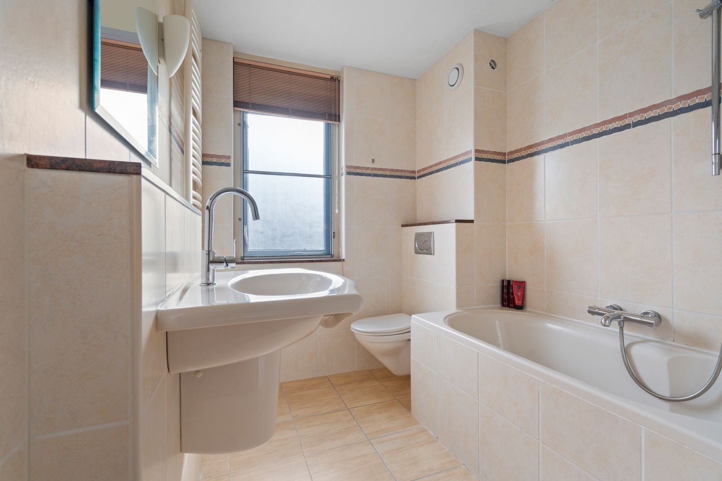 Foto 20 van Broeksloot 74