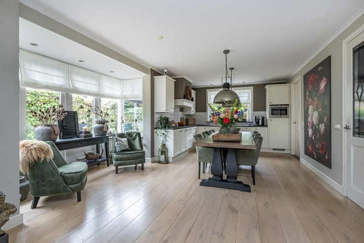 Foto 12 van Emmalaan 5-A