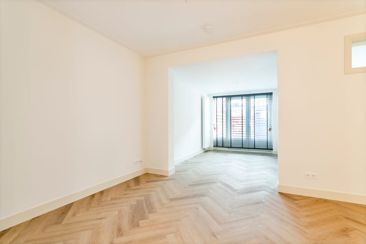 Foto 4 van Eemsstraat 39-H