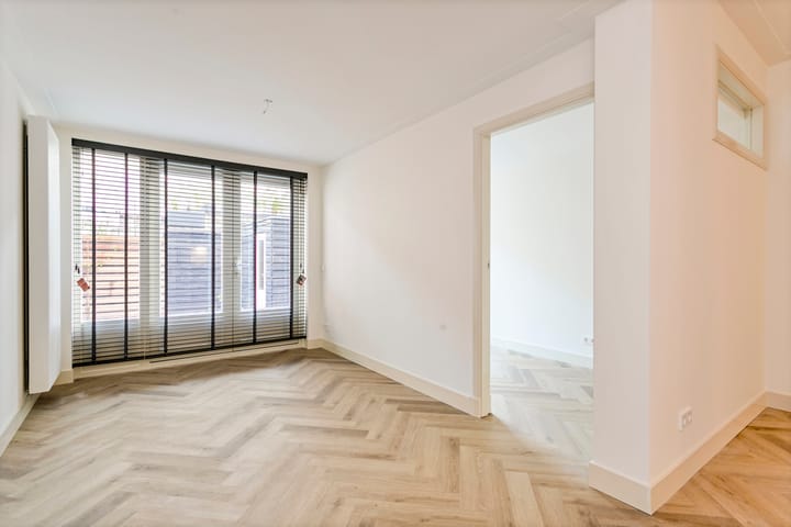 Foto 5 van Eemsstraat 39-H