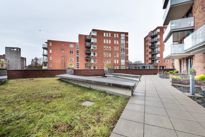 Photo 38 of Marsmanplein 36