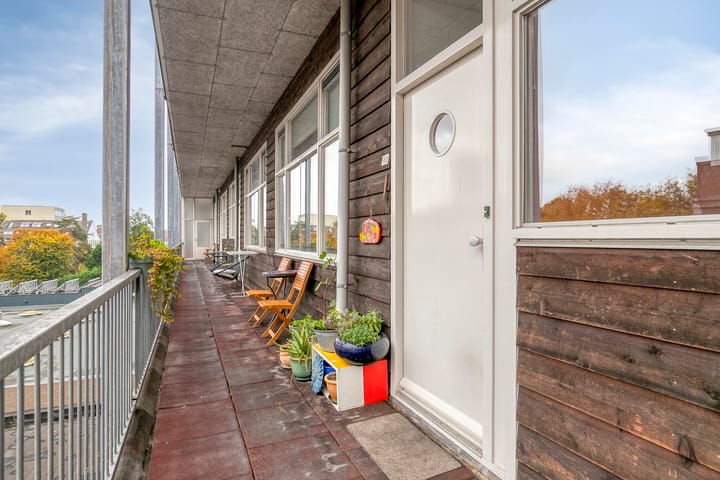 Foto 2 van Van Meekerenstraat 180