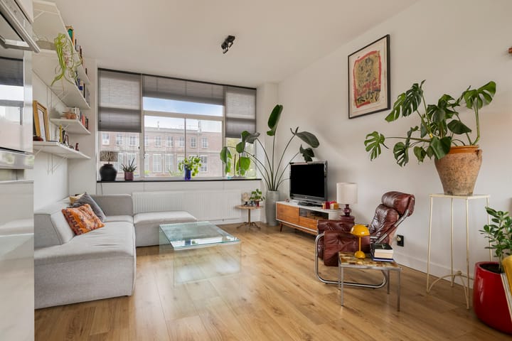 Foto 4 van Van Meekerenstraat 180