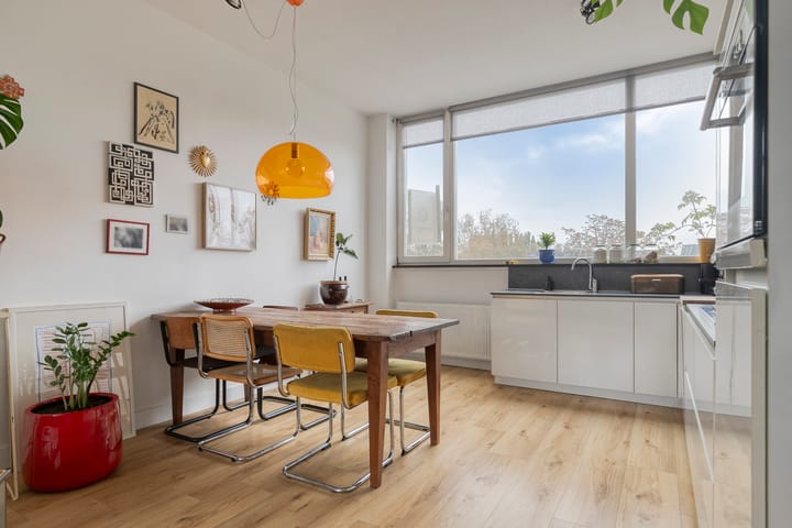 Foto 7 van Van Meekerenstraat 180