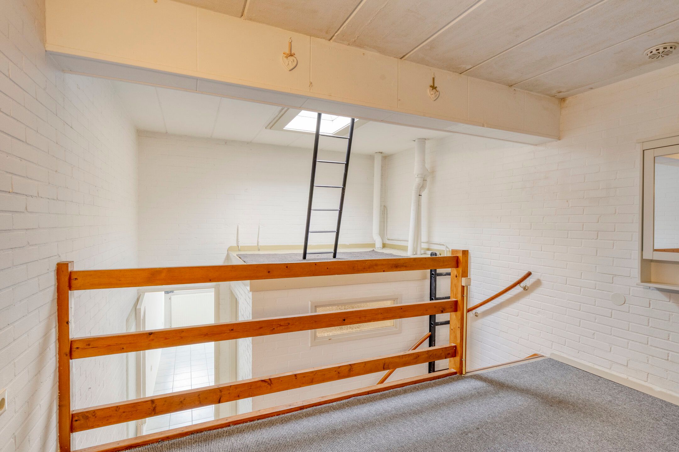 Photo 36 of Zandvoortselaan 9-C