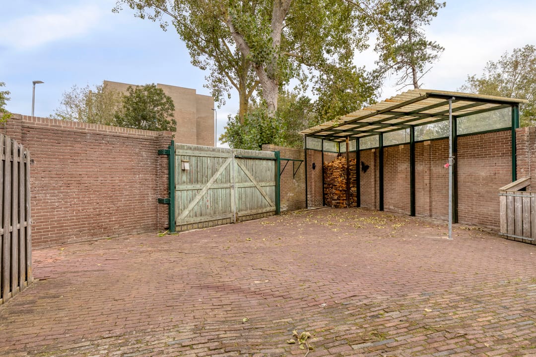 Photo 47 of Zandvoortselaan 9-C