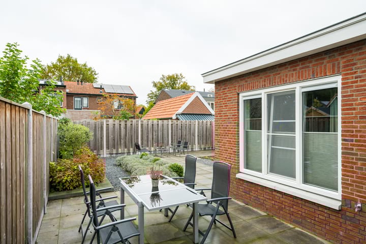 Foto 26 van Volharding 10