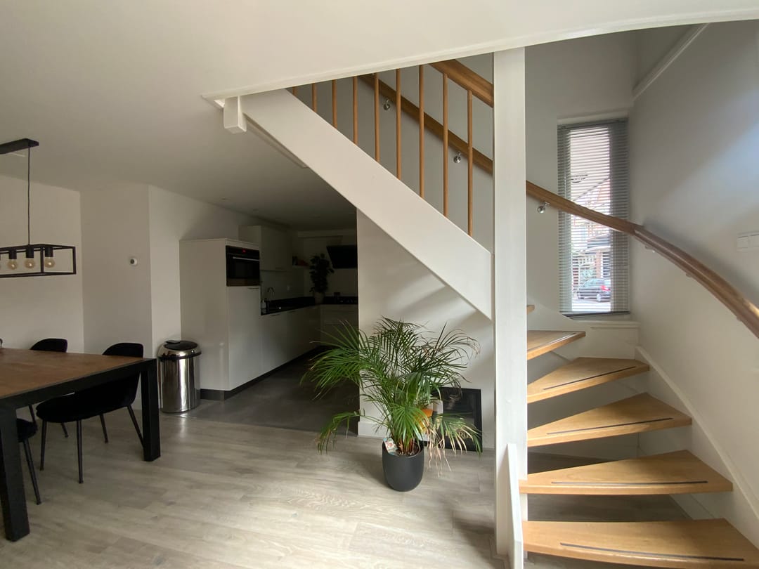Photo 11 of Botenmakersstraat 16-B