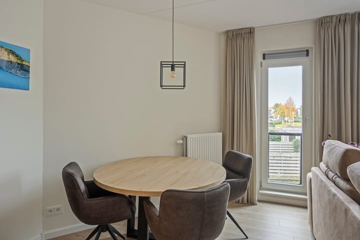 Photo 11 of Vuurvlinder 16