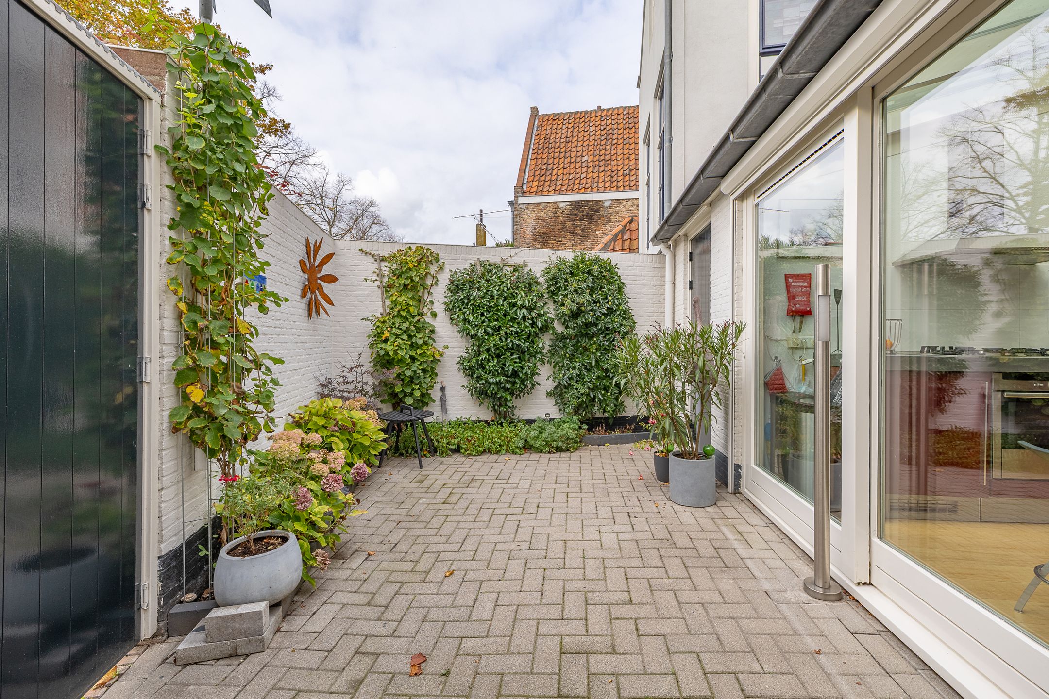 Photo 21 of Vlissingsestraat 56