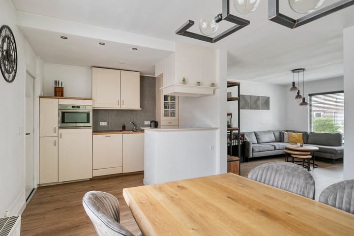 Photo 6 of Abtstraat 3