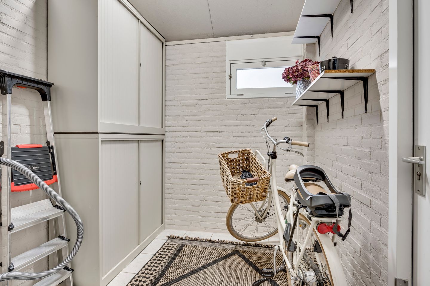 Foto 10 van Abshove 28