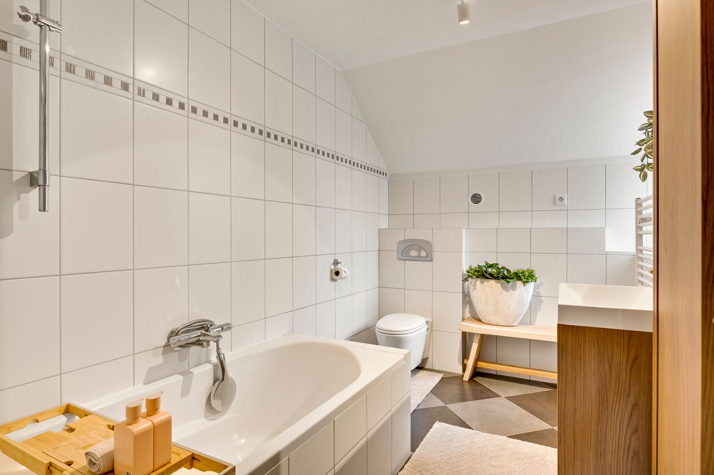 Foto 29 van Abshove 28